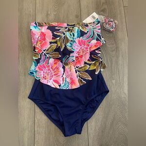 Elemar beautiful one piece swim suit with straps